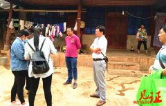 秀山县政协委员关注农村环境卫生建言献策