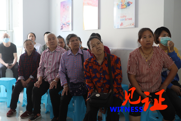 忠县图书馆开展垃圾分类科普活动 忠县图书馆开展垃圾分类科普活动